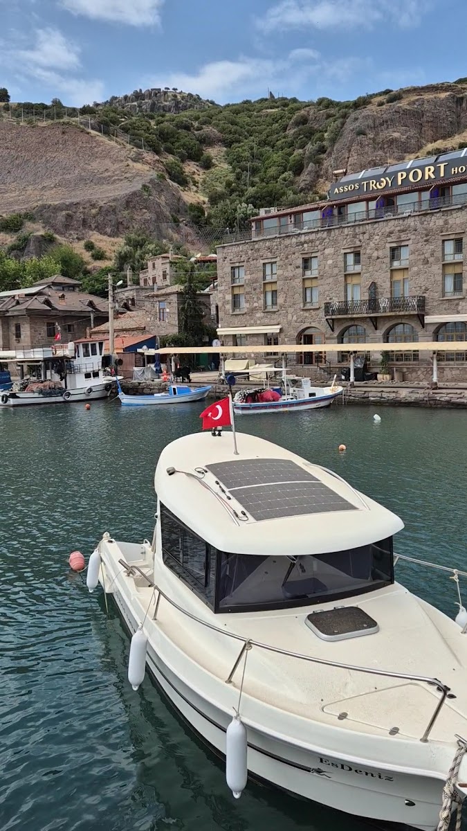 Assos Antik Liman — fotoğraf 3