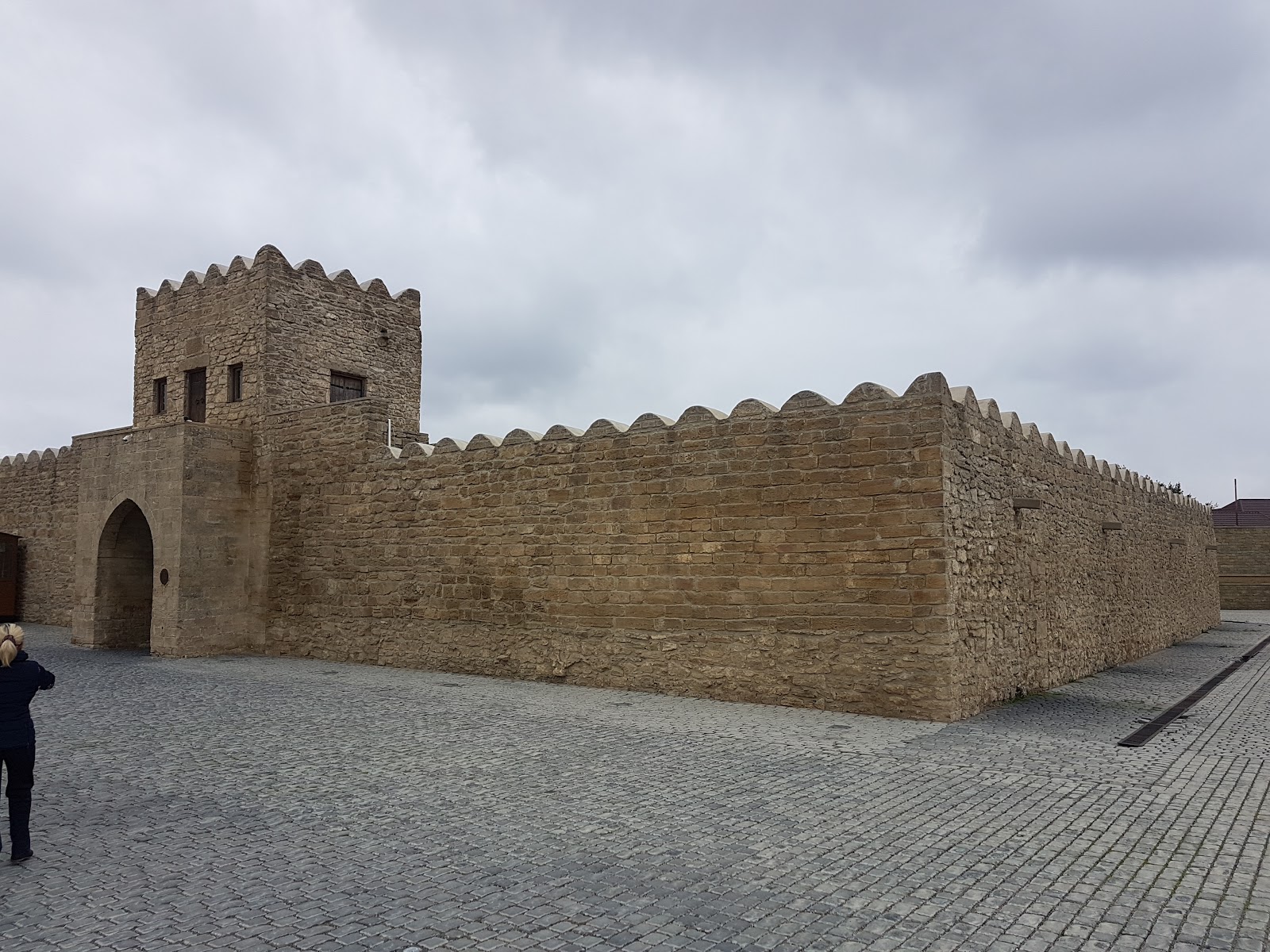 Atashgah Zoroastrian Fire Temple — photo