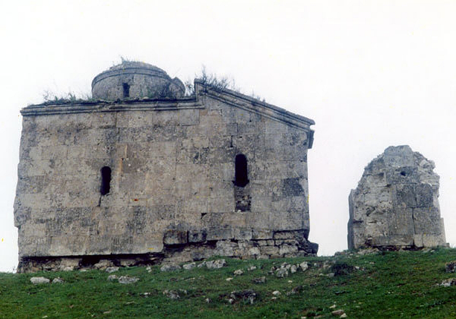 Avey məbədi — photo