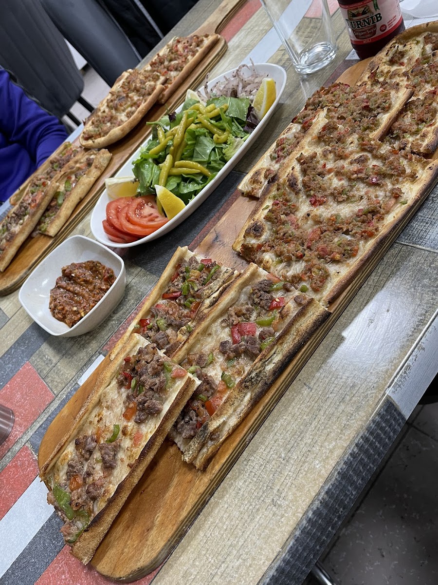 Ay Pide Ve Lahmacun Salonu — fotoğraf