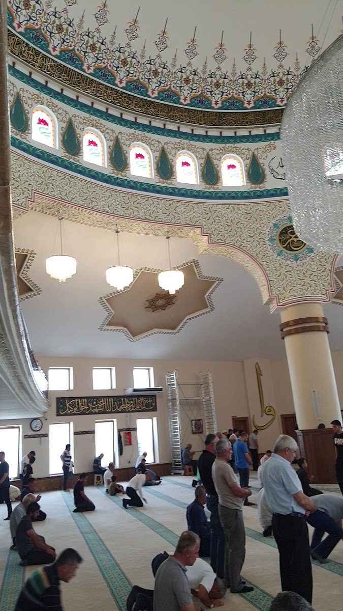 AY YILDIZ CAMİİ — fotoğraf 3