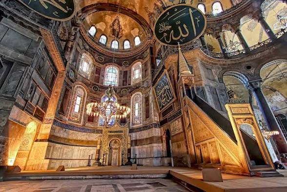 Ayasofya-i Kebir Cami-i Şerifi — fotoğraf 2