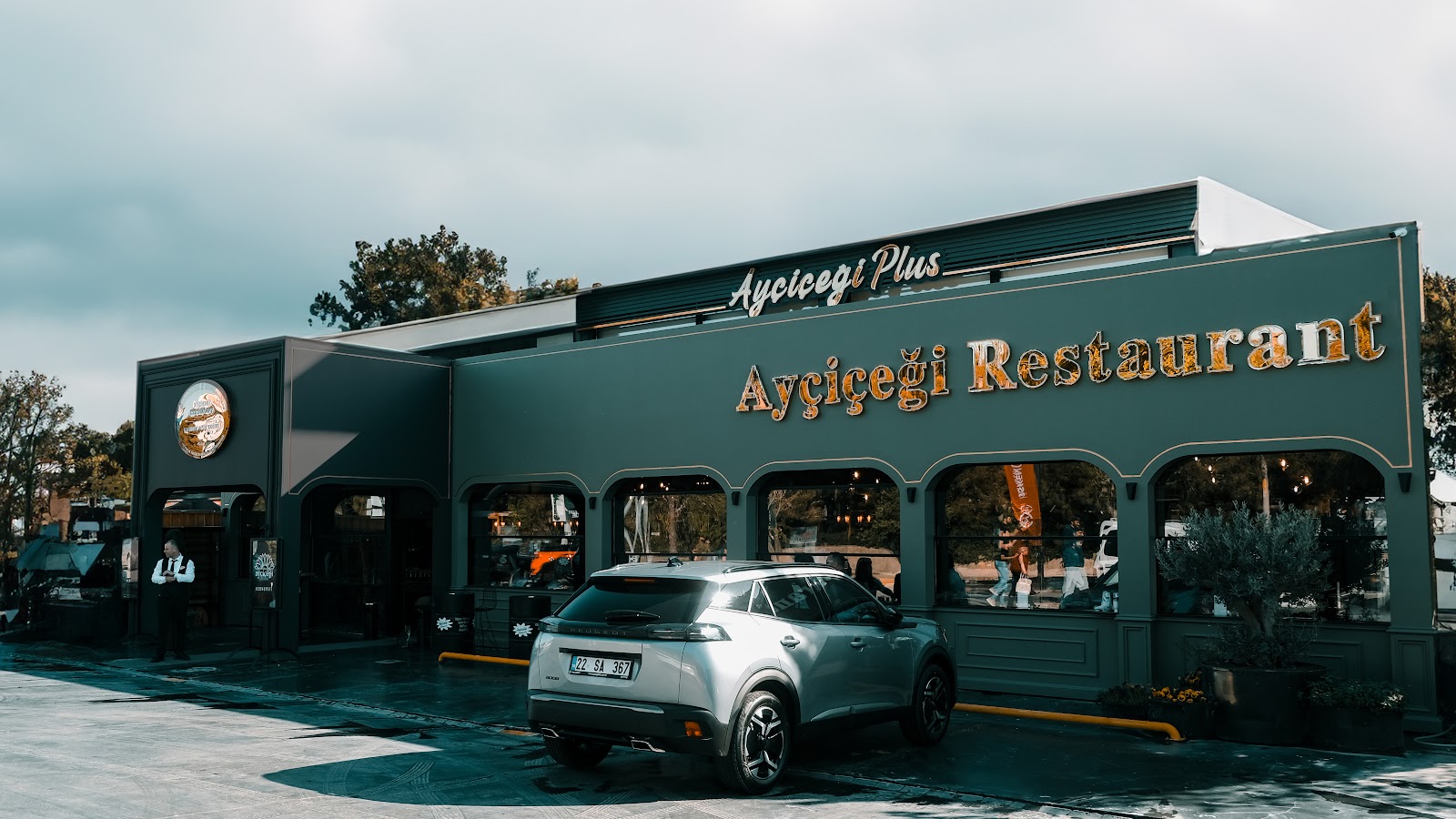 Ayçiçeği Restaurant — fotoğraf 1