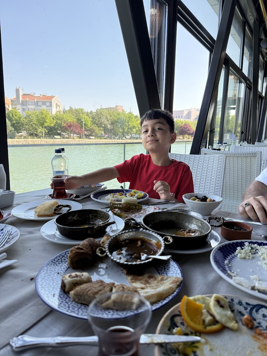 Ayten Usta Gurme Restoran Eskişehir Kahvaltı | Yemek — fotoğraf 2