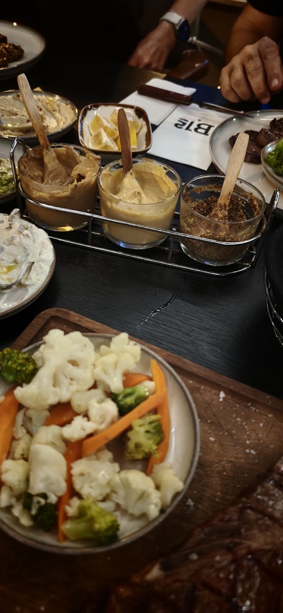 B12 Steak & Kasap — photo 2