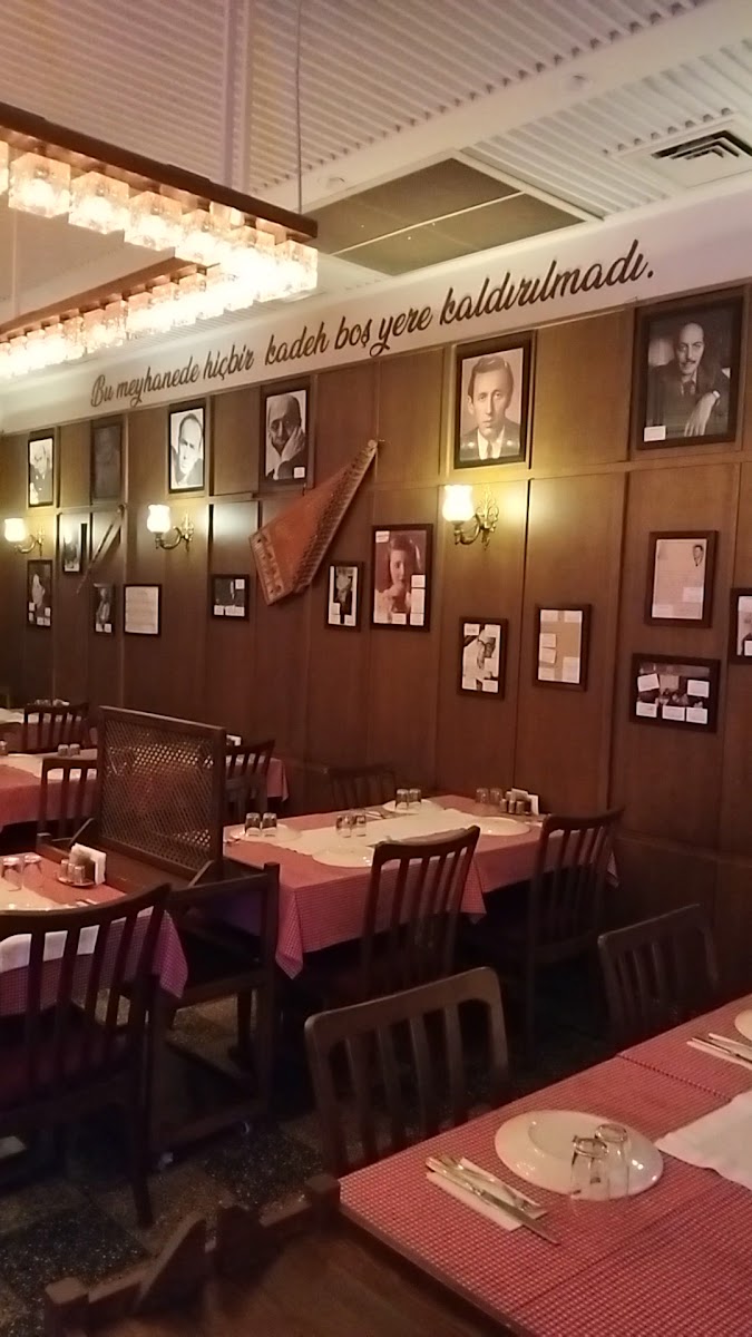 Baba Yorgun Meyhanesi Çarşı — photo 3