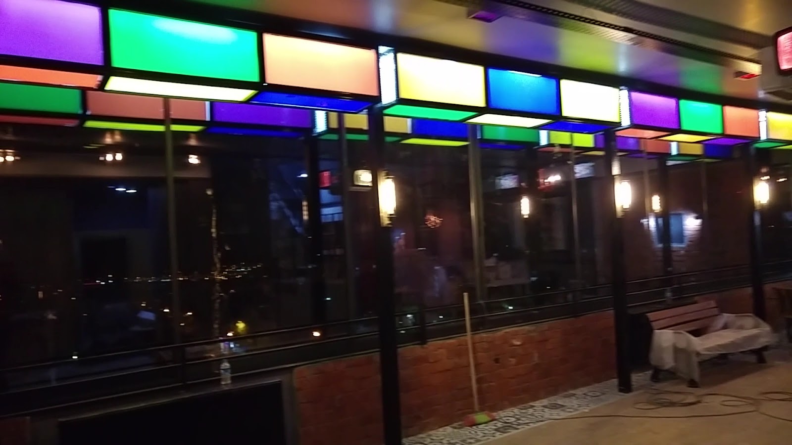 Babylon Cafe Restaurant — fotoğraf 3