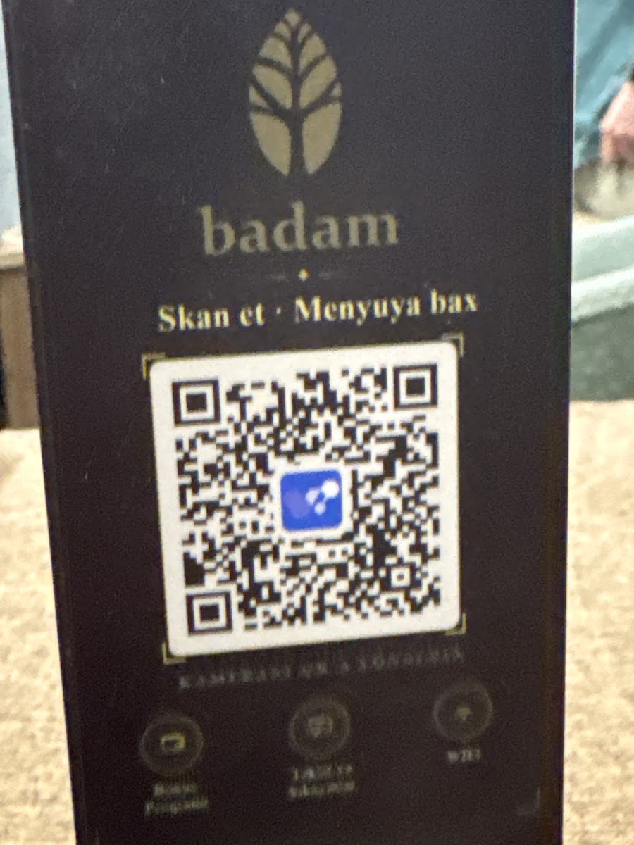 Badam Lounge by Hollywood — photo 3