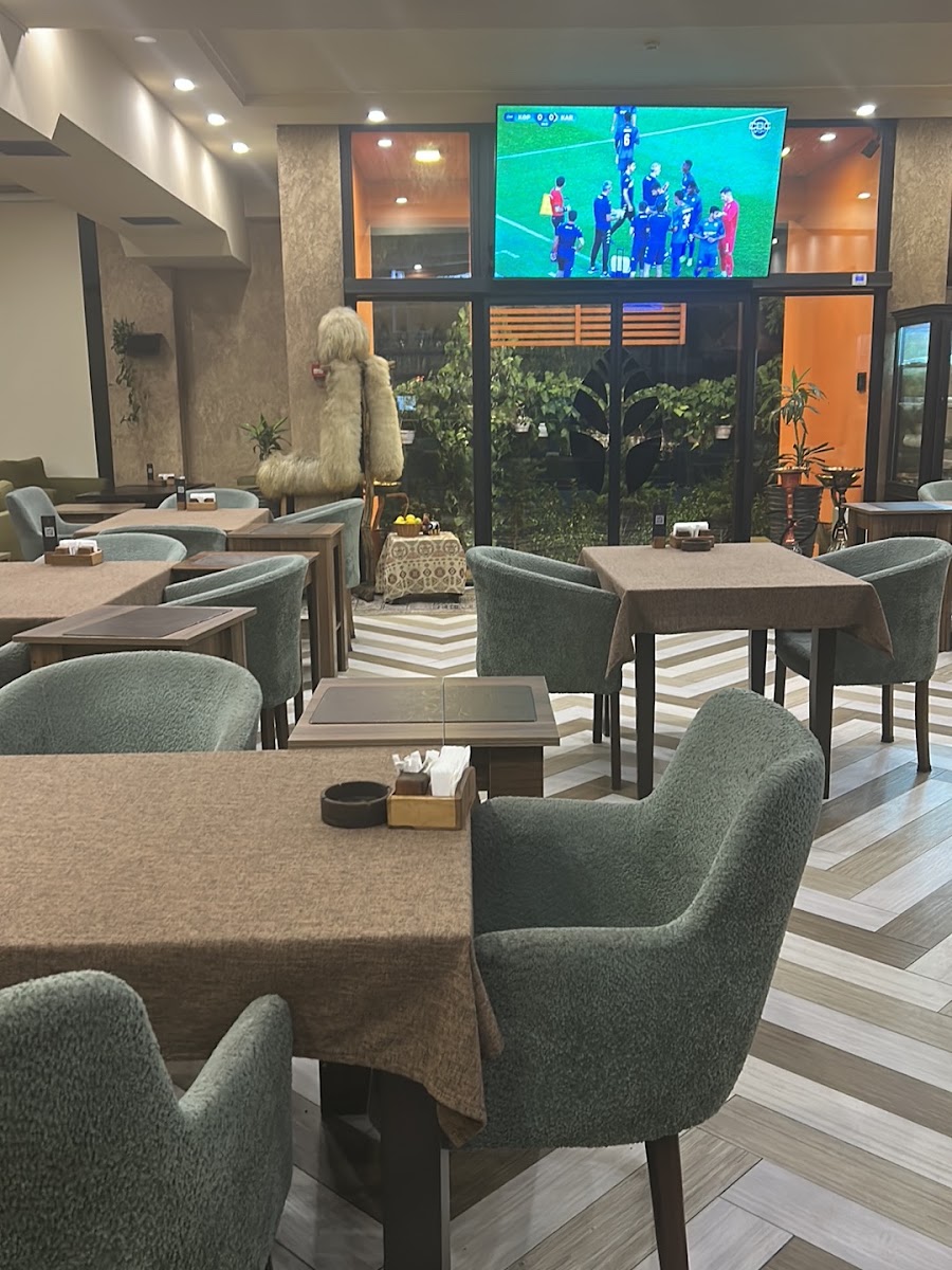 Badam Lounge by Hollywood — photo 4