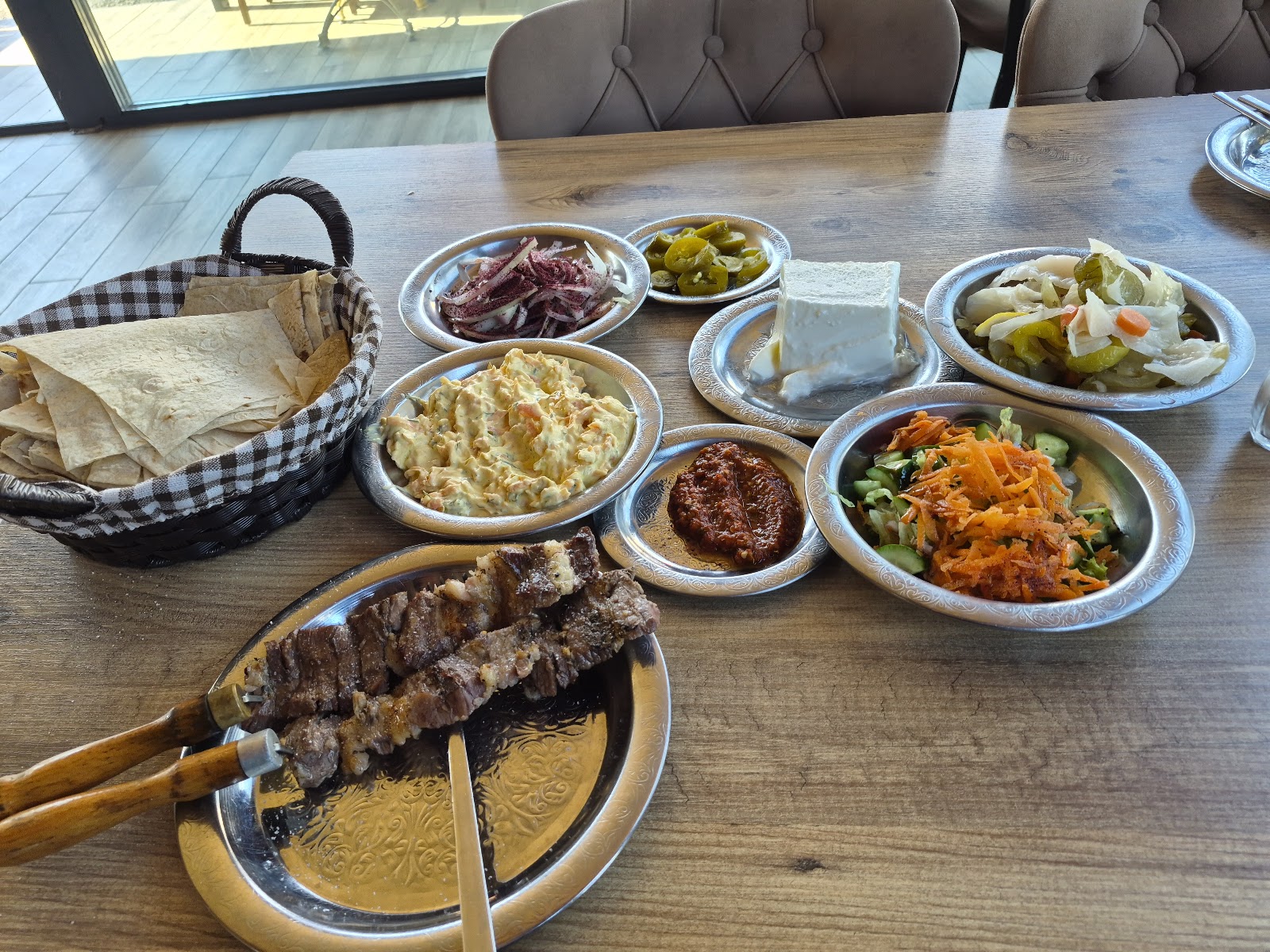 Bado babadostu Erzurum Cağ Kebabi — fotoğraf 4