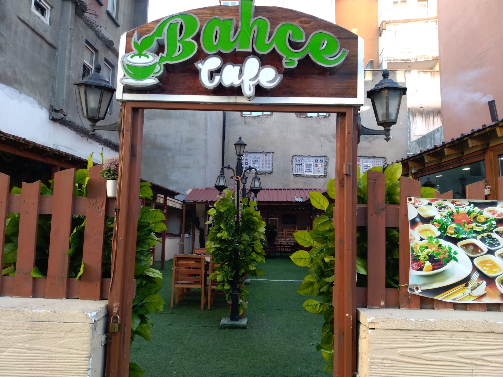 Bahçe Cafe&Nargile — fotoğraf