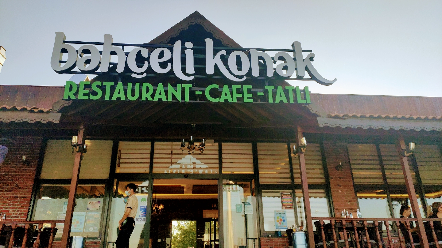 BahçeliKonak Restorant — fotoğraf