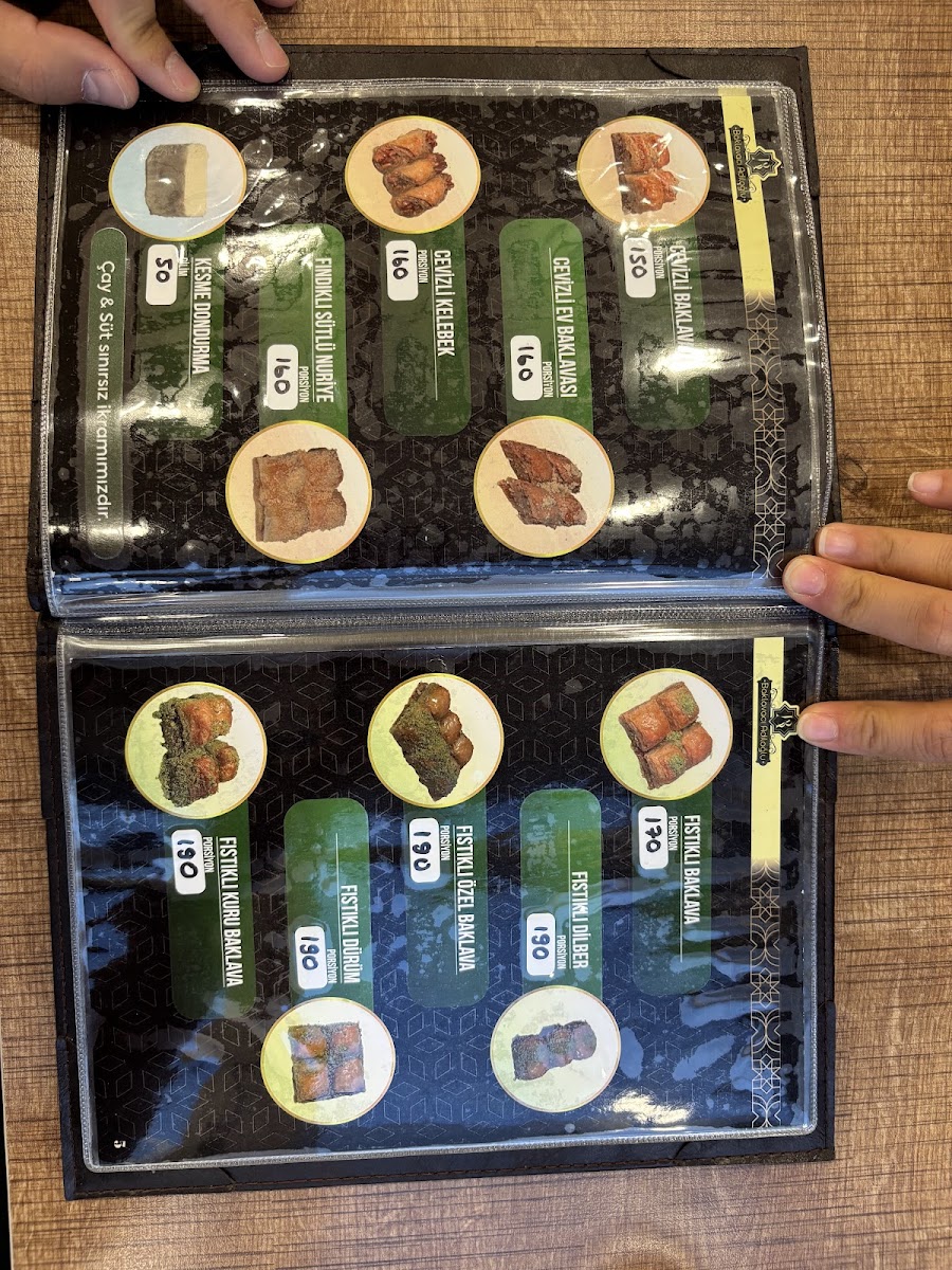 Baklavacı Adiloğlu Künefe Kadayıf — fotoğraf 2