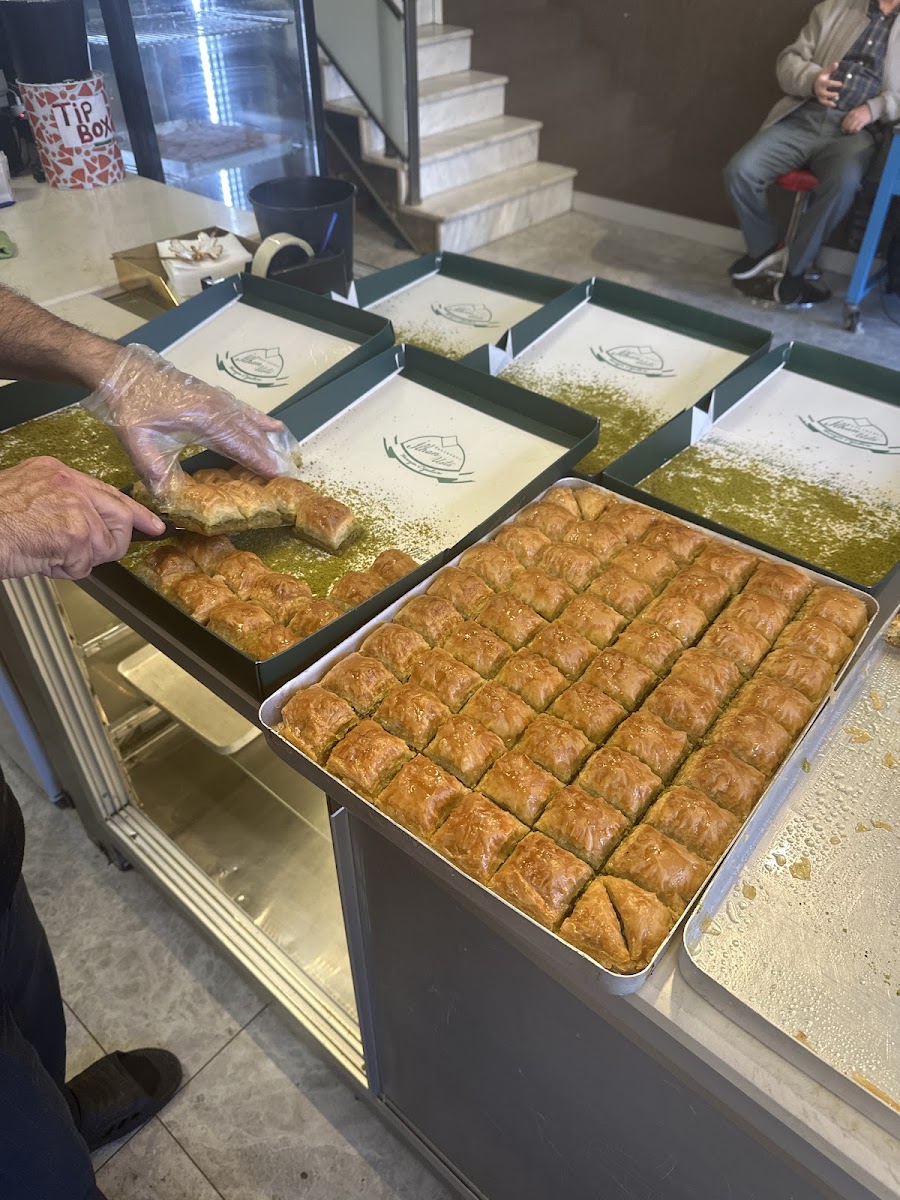 BAKLAVACI İLHAN — fotoğraf 5
