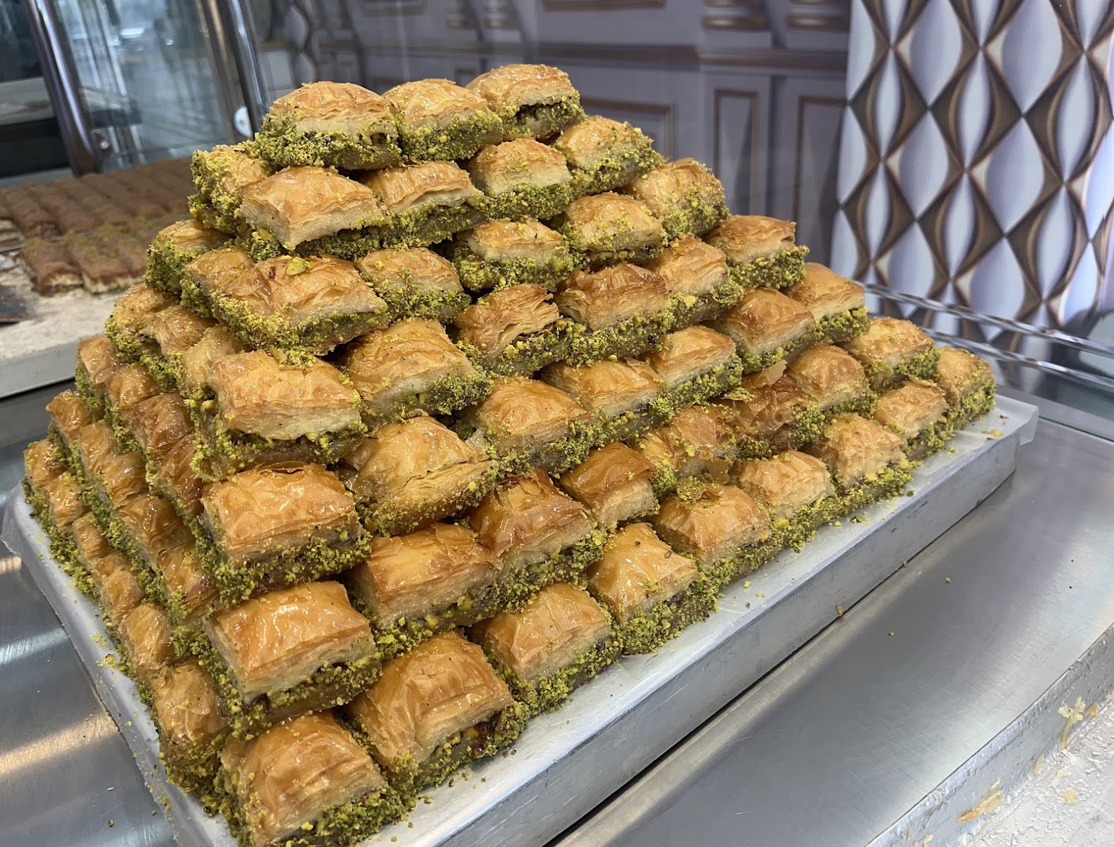 BAKLAVACI ŞEMSETTİN SİVEREK — photo 4