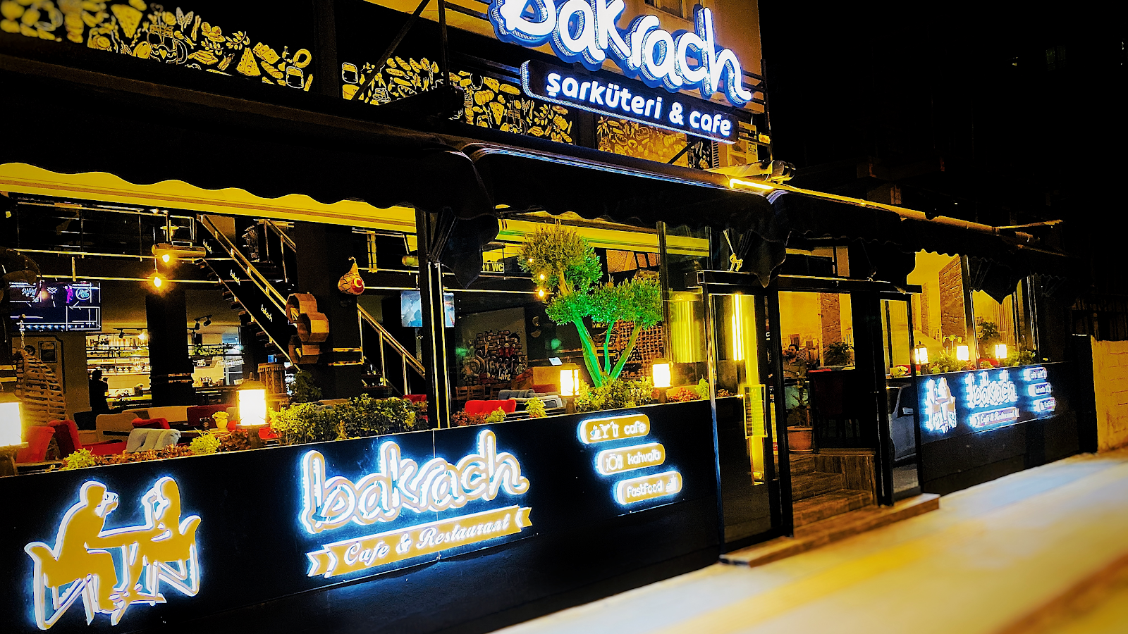 Bakrach Cafe & Restaurant — fotoğraf