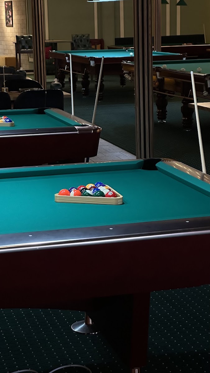 Balcony Billiard Cafe Ganja — photo 4