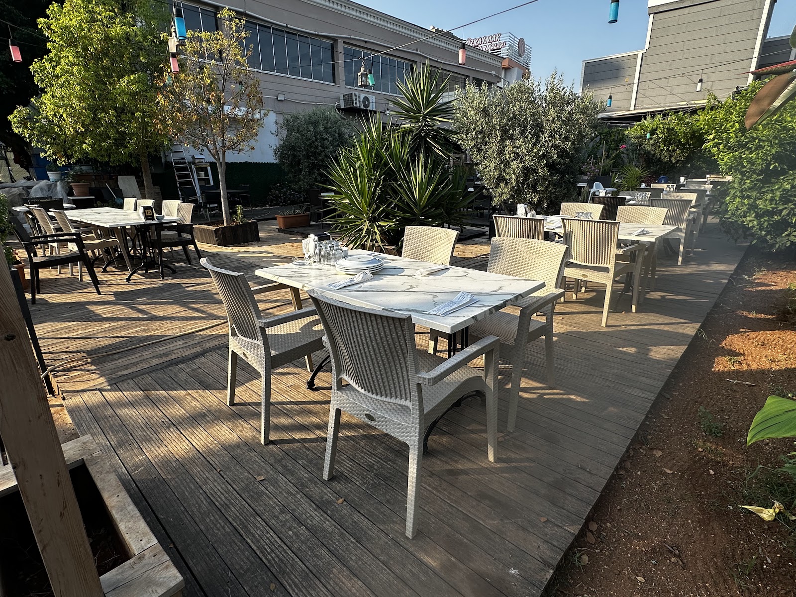 BALIKÇI KADİR İÇKİSİZ BALIK LOKANTASI — fotoğraf