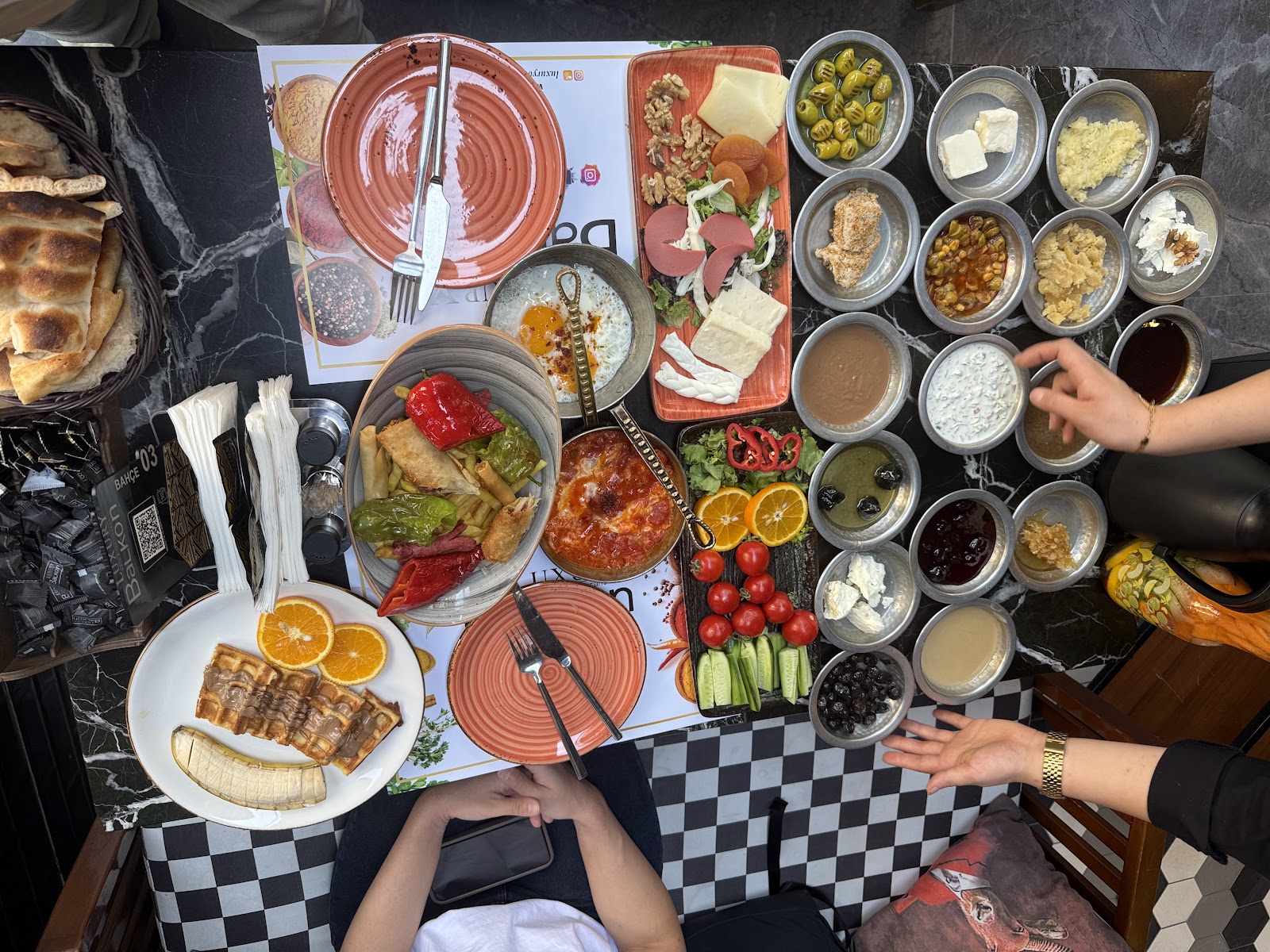 Balkon Cafe Van — fotoğraf 2