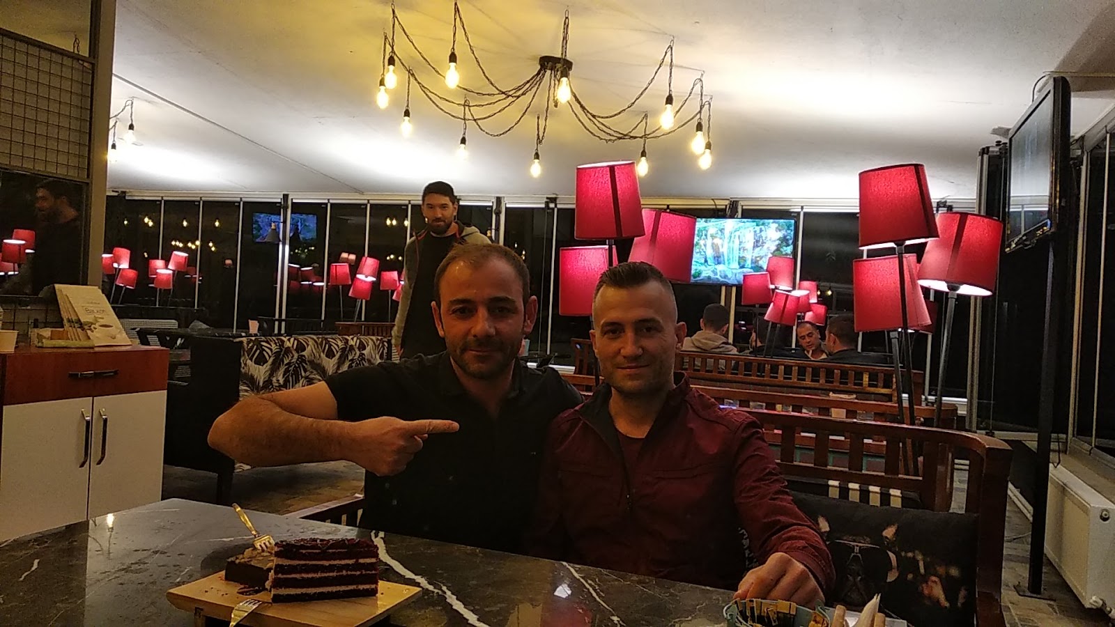 Balkon Etiler Cafe & Restaurant Tunceli — fotoğraf 3