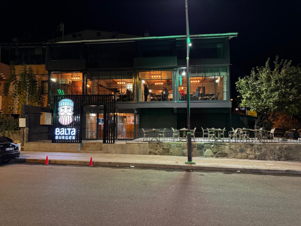 Balta Burger Bingöl — fotoğraf 6