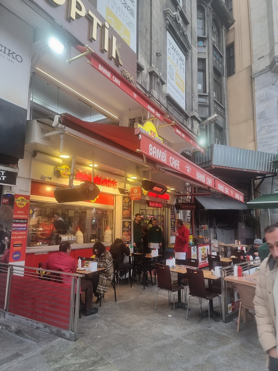 Bambi Cafe Sirkeci — fotoğraf