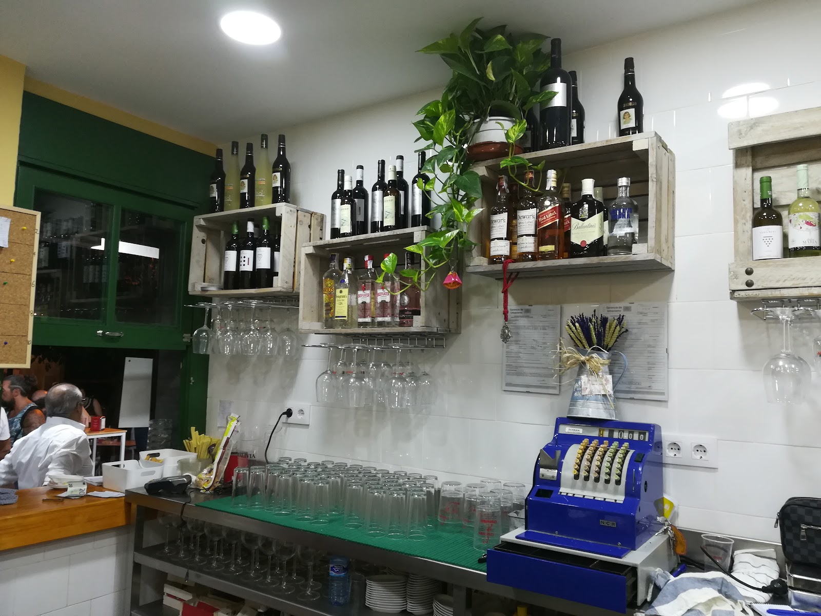 Bar Blanco Cerrillo Triana — photo 2