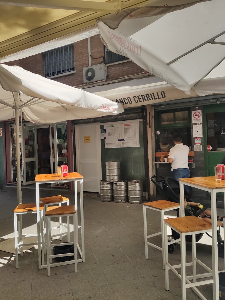 Bar Blanco Cerrillo Triana — photo 4