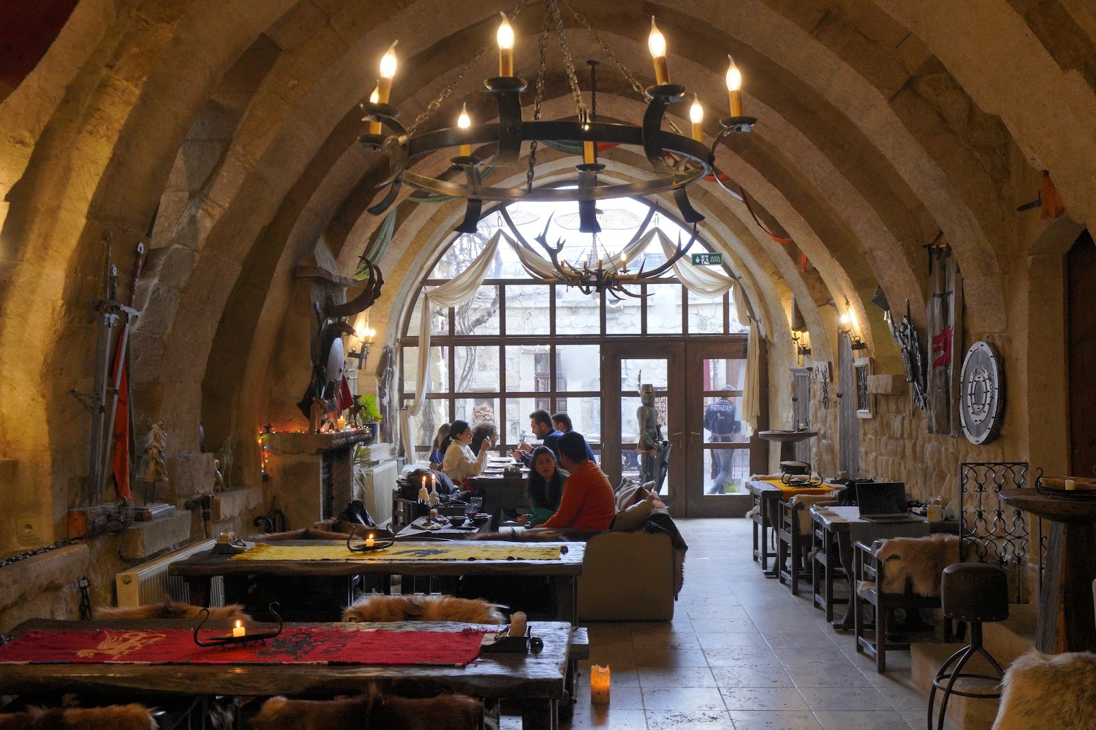 Barbarian Medieval Tavern — fotoğraf