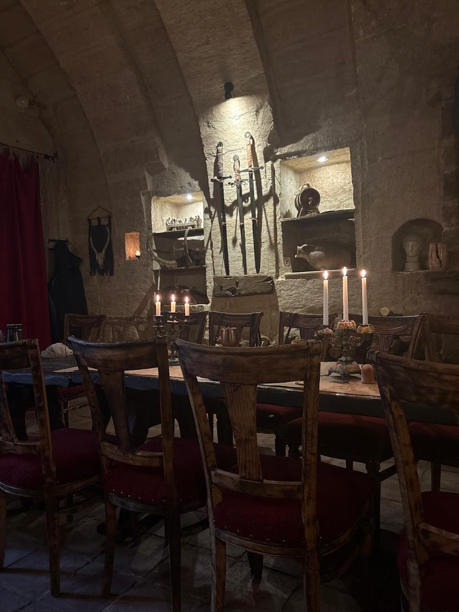 Barbarian Medieval Tavern — fotoğraf 2