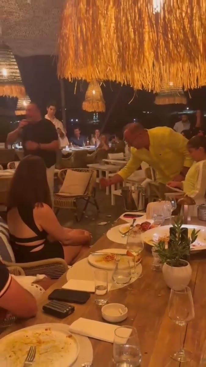 Barbarossa Beach & Grill Restaurant — photo 3