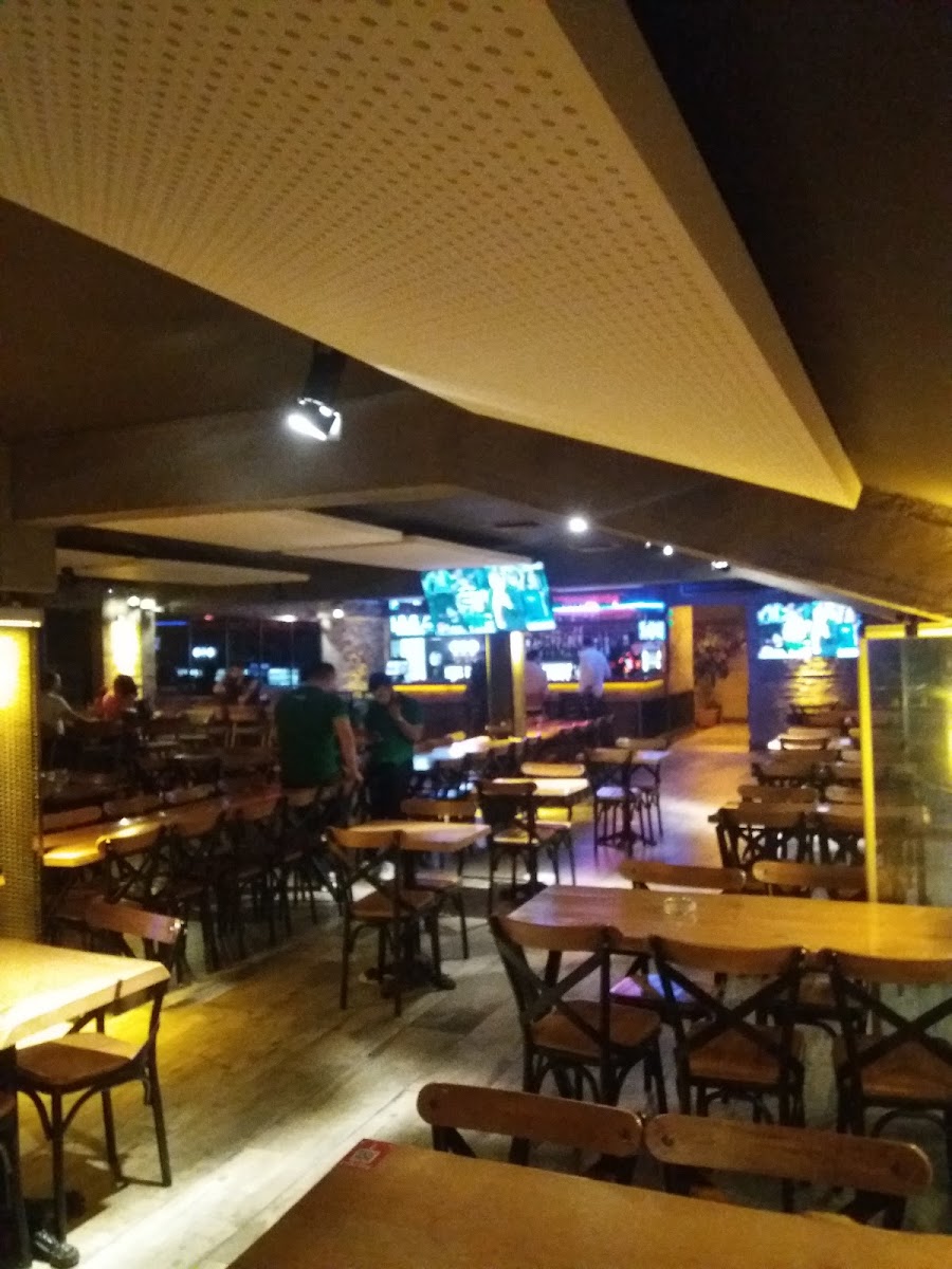 Barikat Cafe Bar — fotoğraf 3