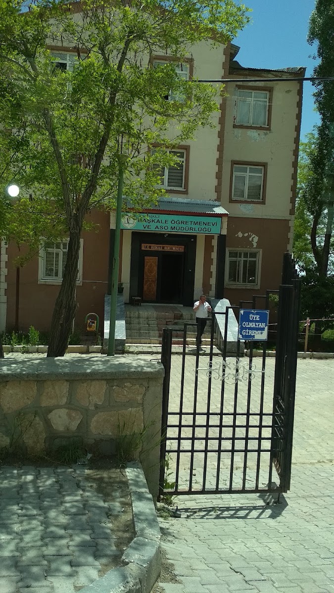 Başkale Öğretmen Evi — photo 4