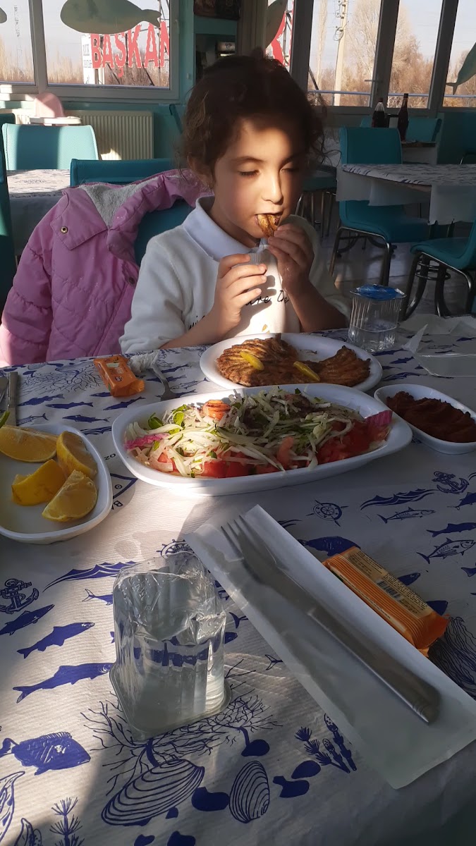 Başkanın Yeri Balık Lokantası — fotoğraf 3