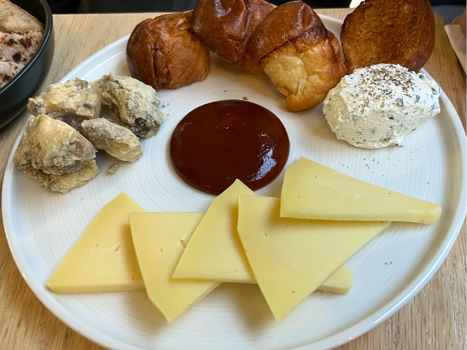 Basta Neo Bistro — fotoğraf 2