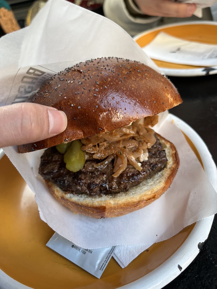 Basta Street Food Bar — fotoğraf 2