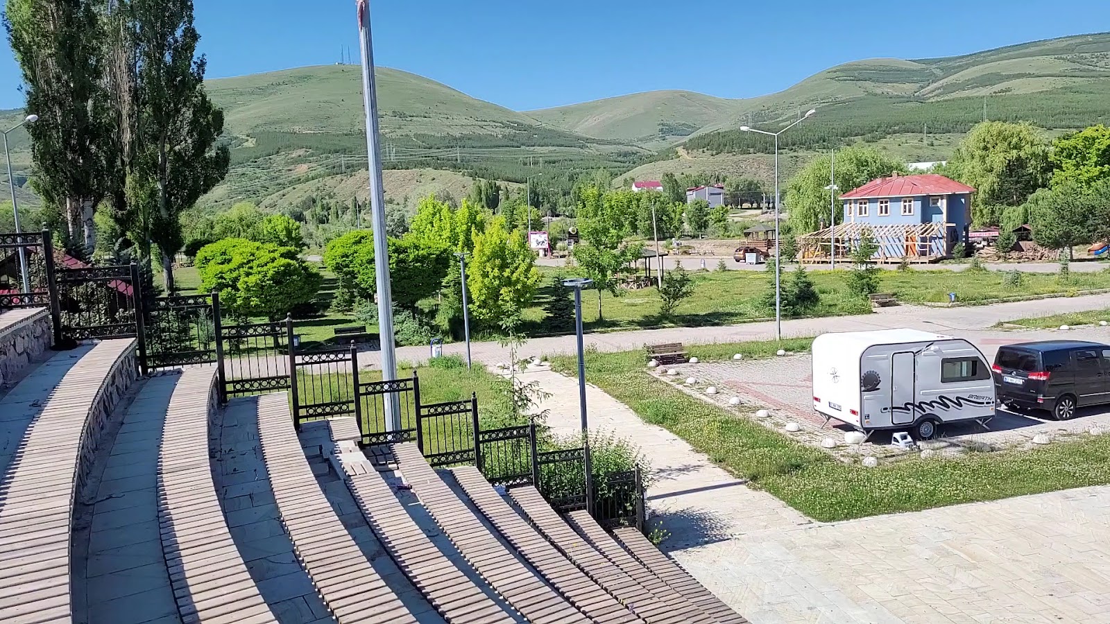 Bayburt Şehir Parkı — fotoğraf 2