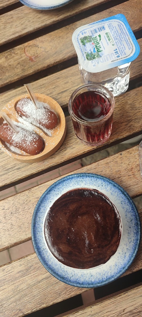 Baycan beyin meşhur kahvesi — fotoğraf 3