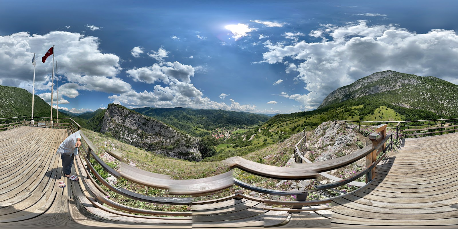 Bayrak TEPE Drahna — fotoğraf 2