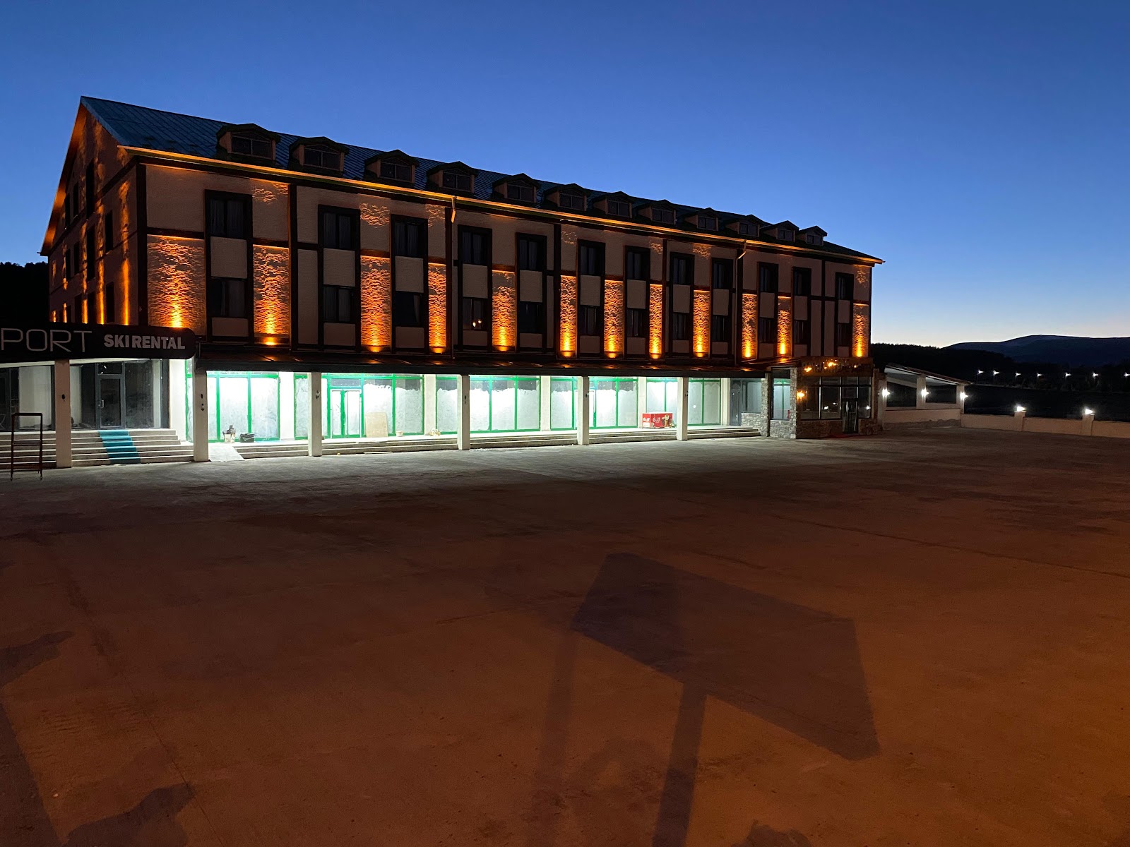 Bayraktepe Snow Hotel — fotoğraf 1