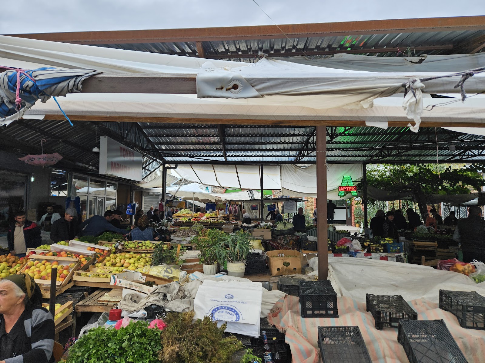 Bazarstore Şəki — photo 2