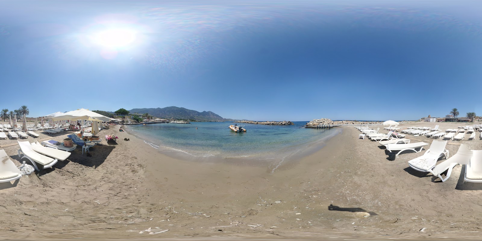 Beach Camelot! — photo 8