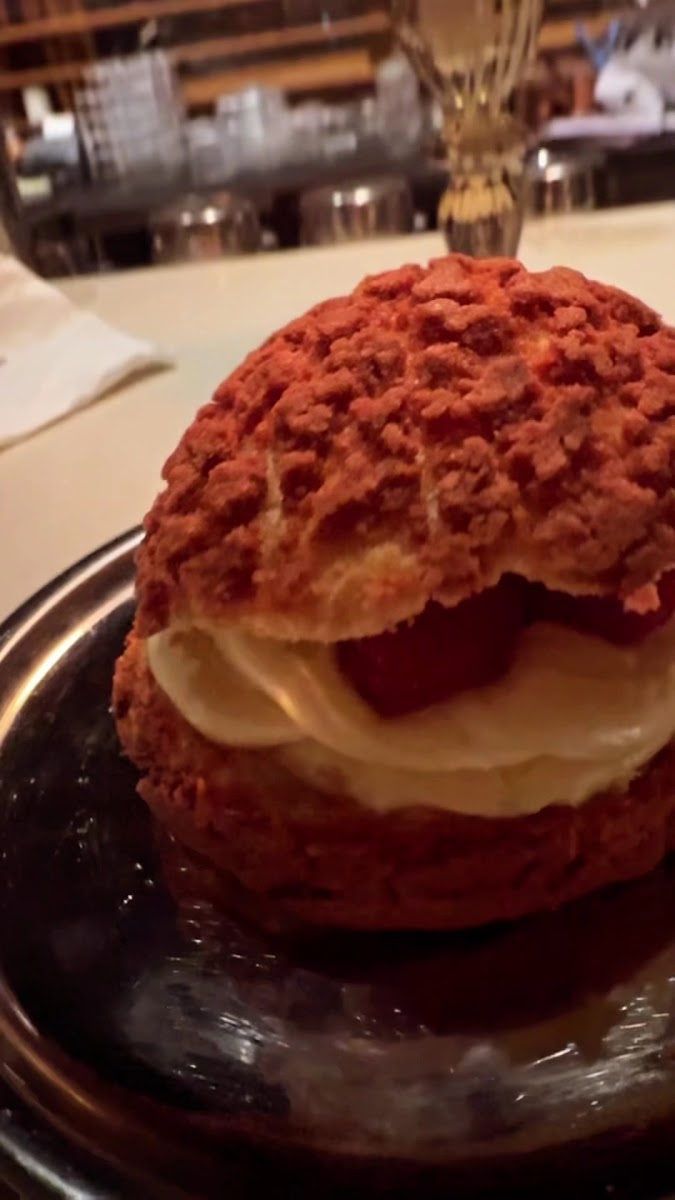 Beca İstanbul — fotoğraf 3