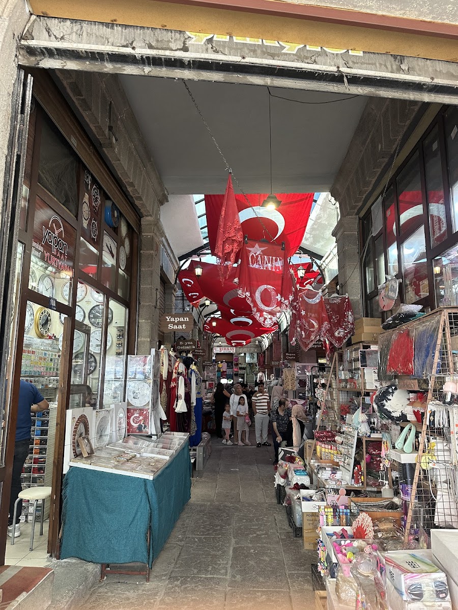 Bedesten Çarşısı — fotoğraf 1