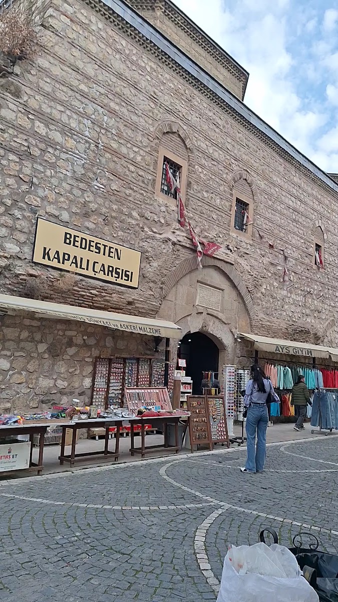 Bedesten Kapalı Çarşı — fotoğraf 3