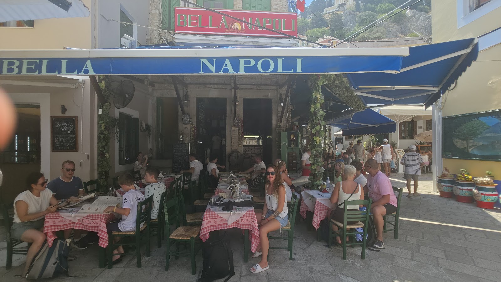 BELLA NAPOLI -Trattoria Italiana — photo 3
