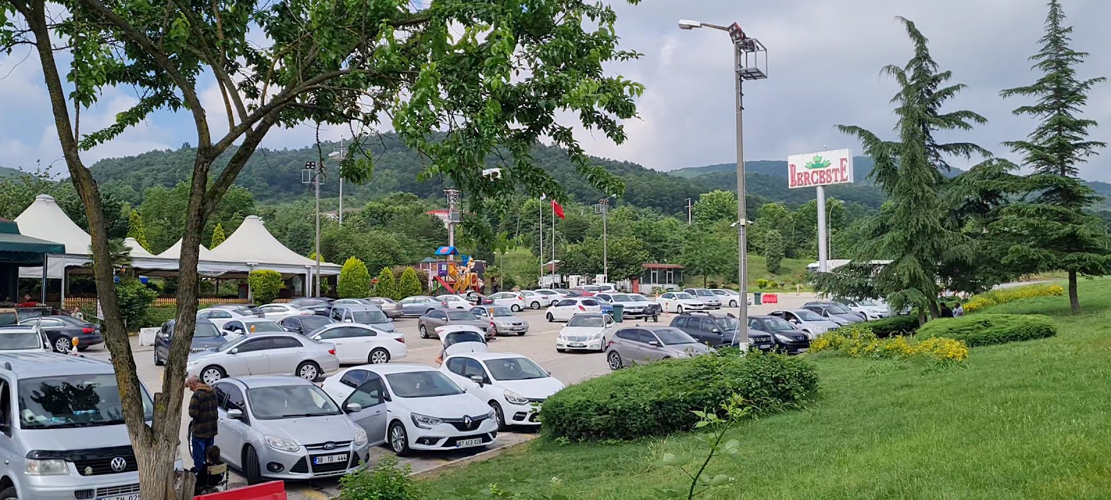 Berceste 2 Dinlenme Tesisi - Düzce Yeşilyayla — photo 3