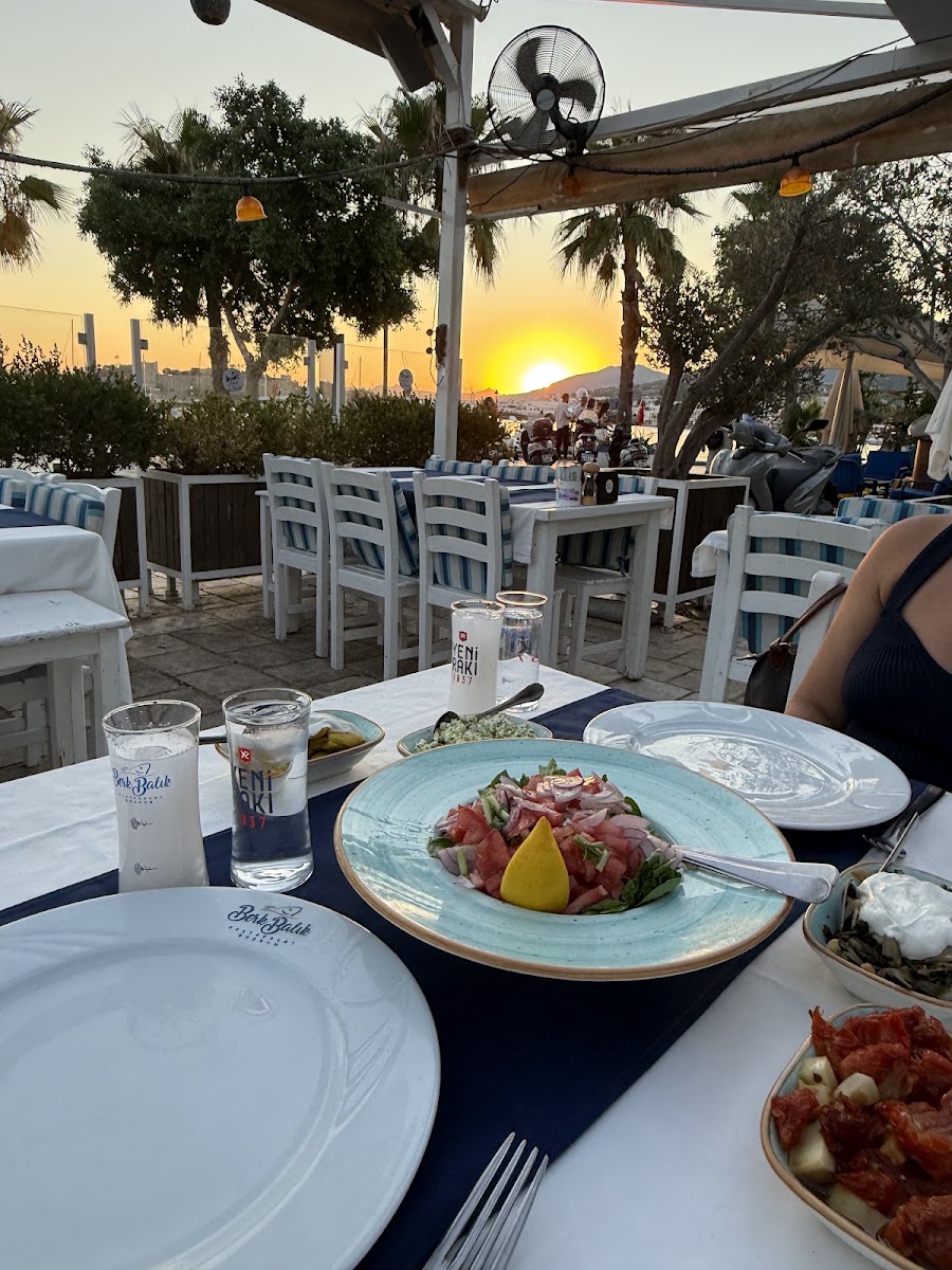 Berk Balık Restaurant — photo 3