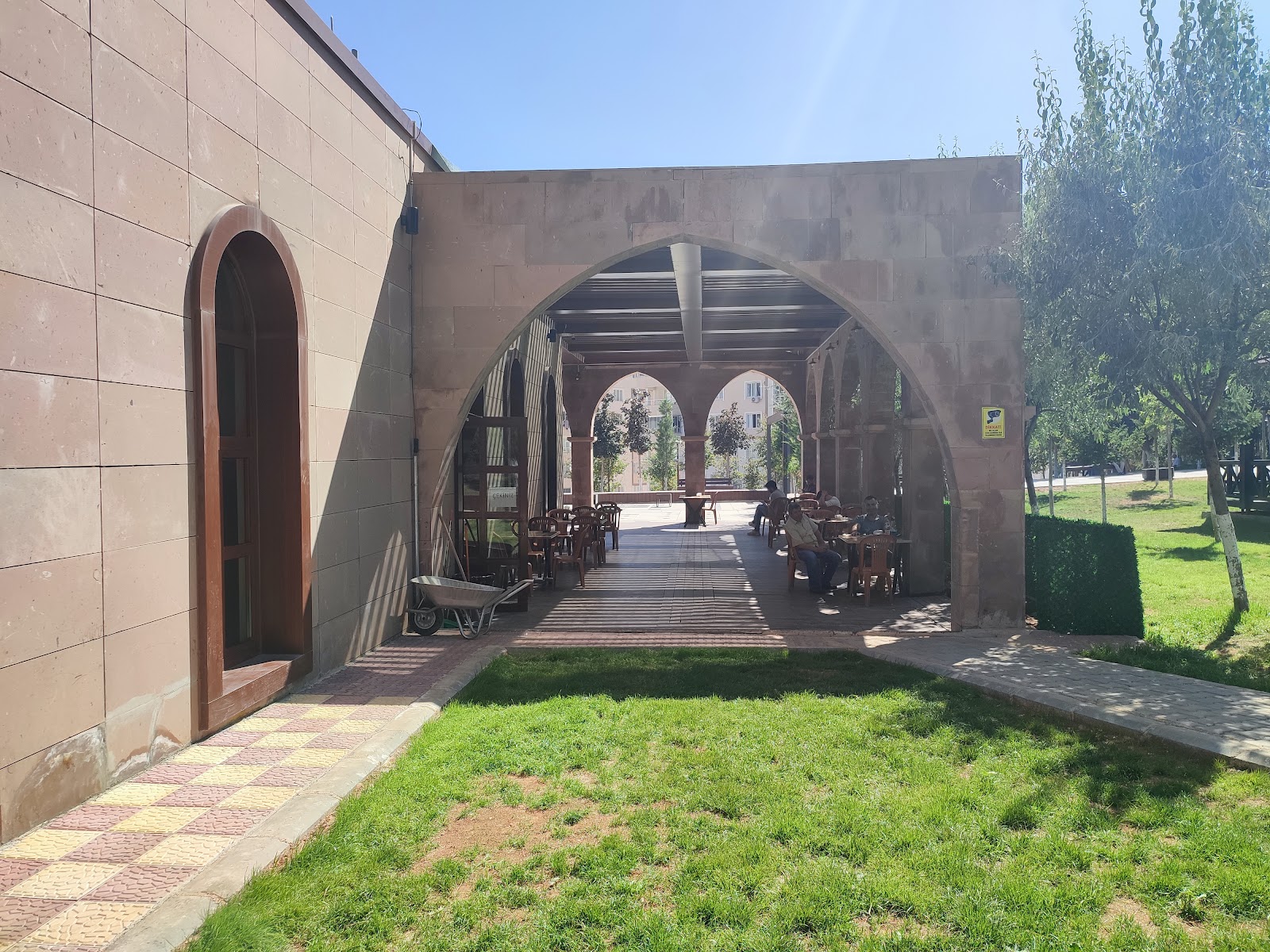 Besni Belediyesi Millet Bahçesi — fotoğraf 2