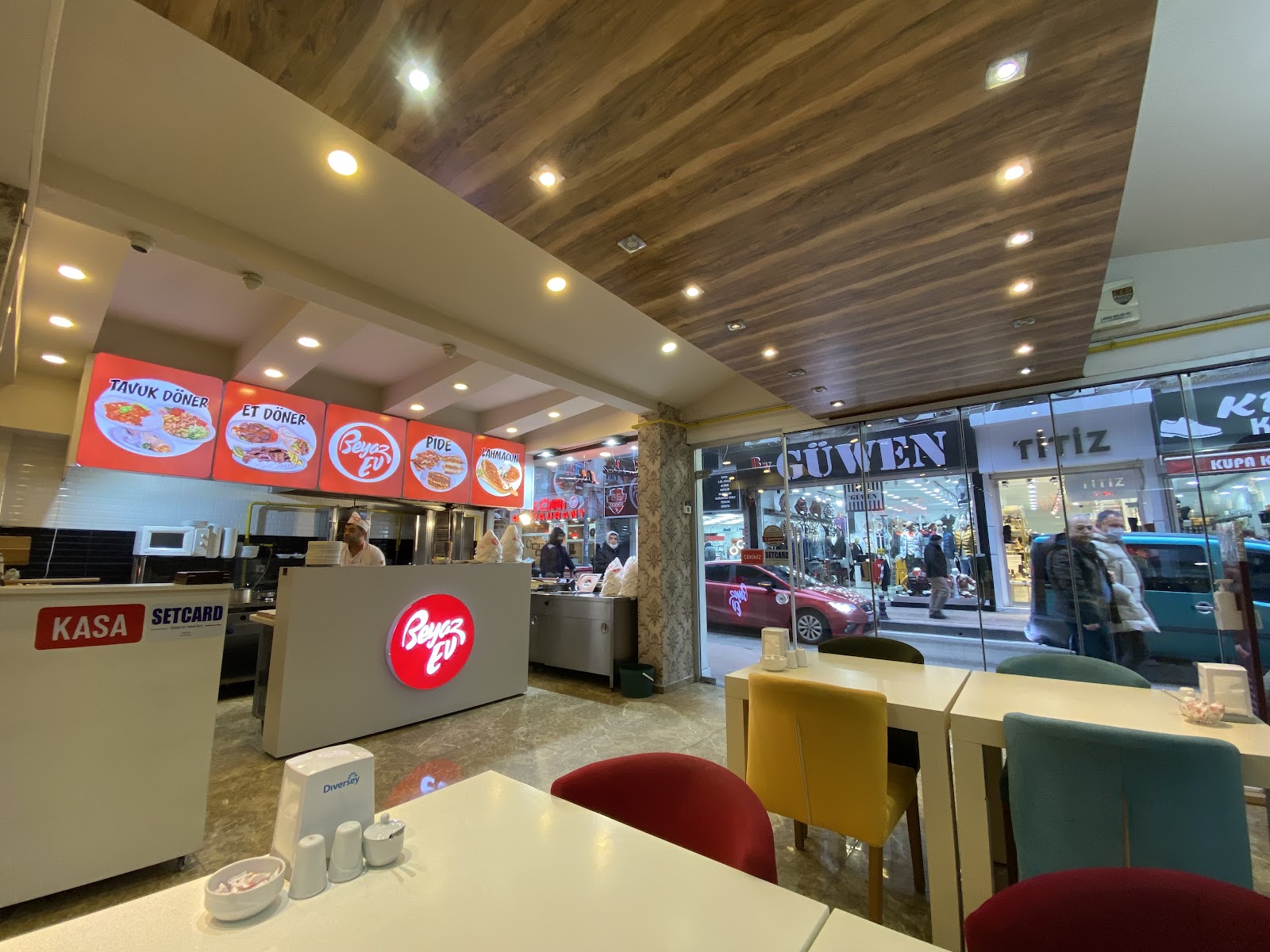 Beyaz Ev Restorant — photo